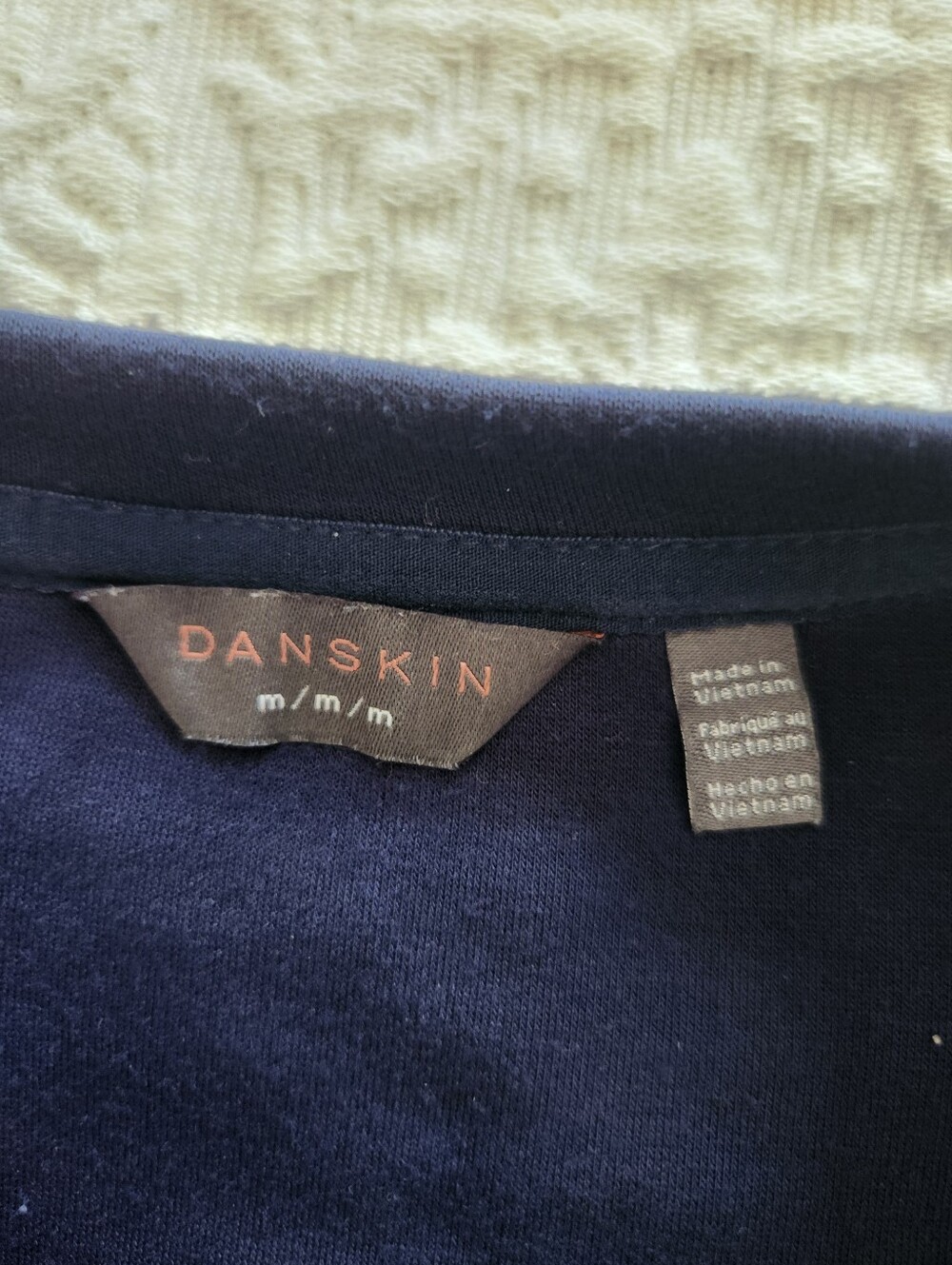 Danskin Navy Blue Crop Top - Picture 2 of 6